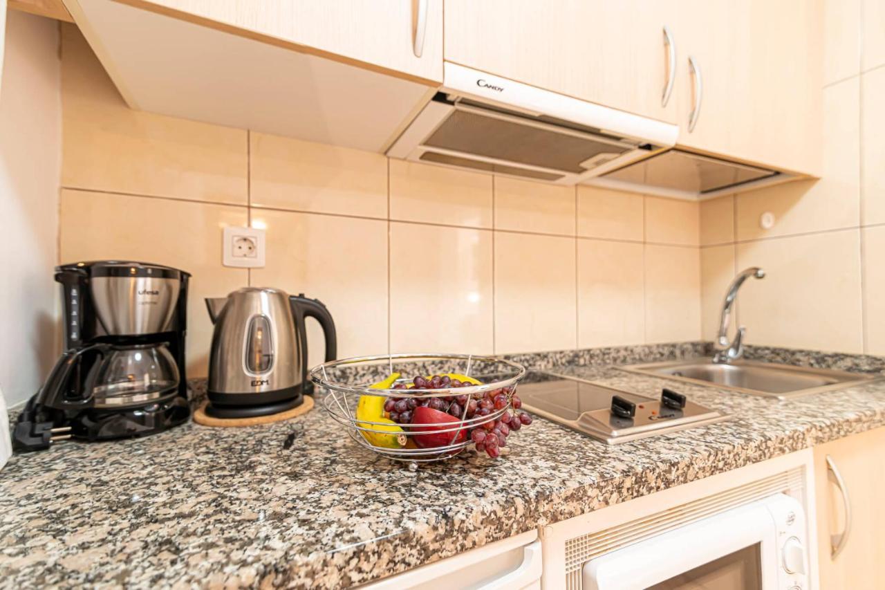 Apartamentos En El Centro De Los Cristianos Arona  Ngoại thất bức ảnh