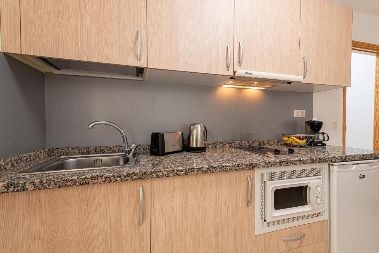 Apartamentos En El Centro De Los Cristianos Arona  Ngoại thất bức ảnh