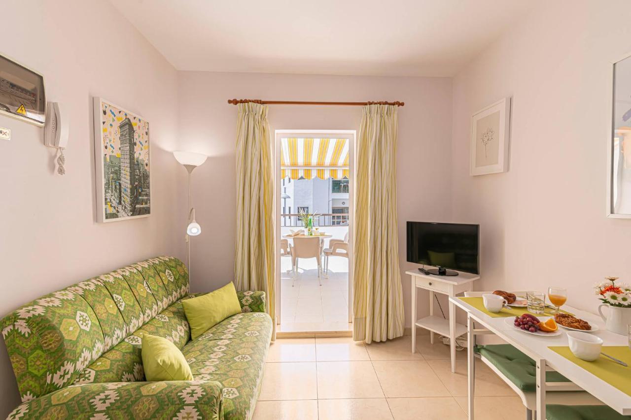 Apartamentos En El Centro De Los Cristianos Arona  Ngoại thất bức ảnh