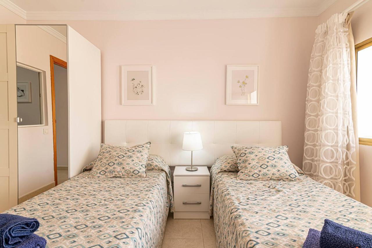 Apartamentos En El Centro De Los Cristianos Arona  Ngoại thất bức ảnh