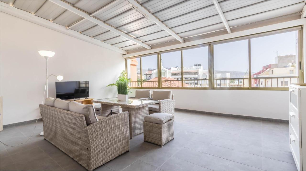 Apartamentos En El Centro De Los Cristianos Arona  Ngoại thất bức ảnh