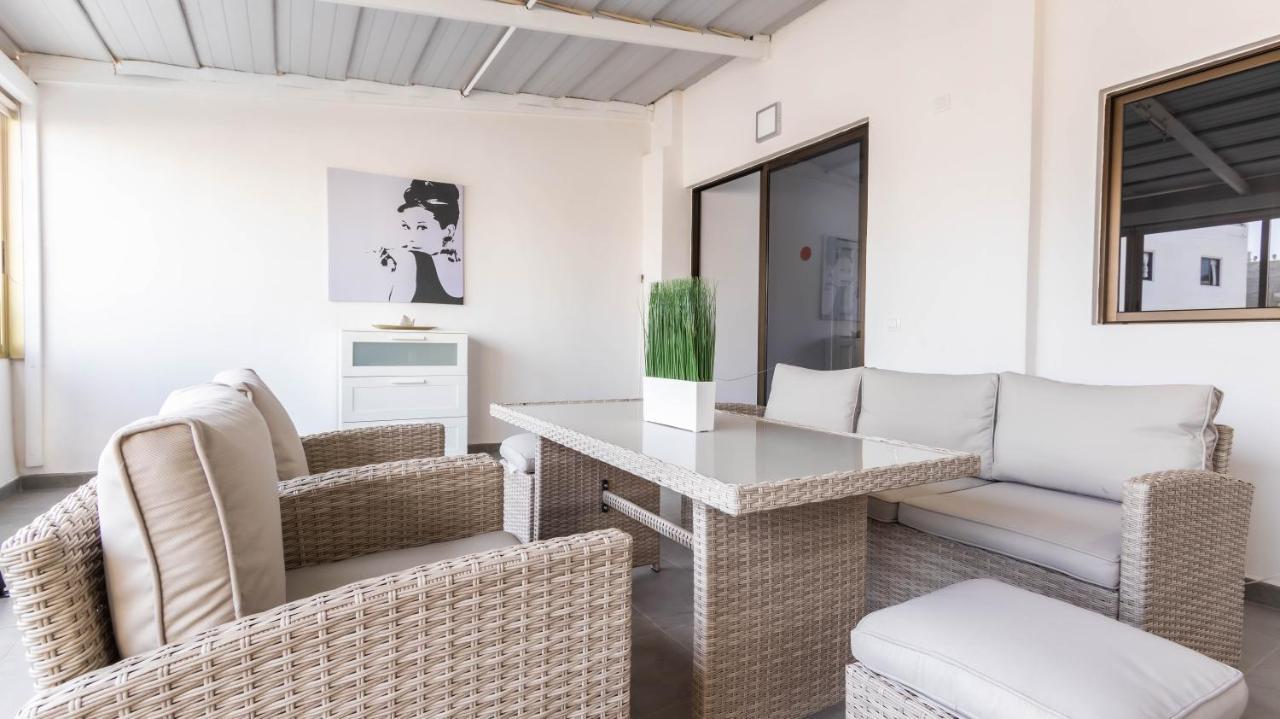 Apartamentos En El Centro De Los Cristianos Arona  Ngoại thất bức ảnh