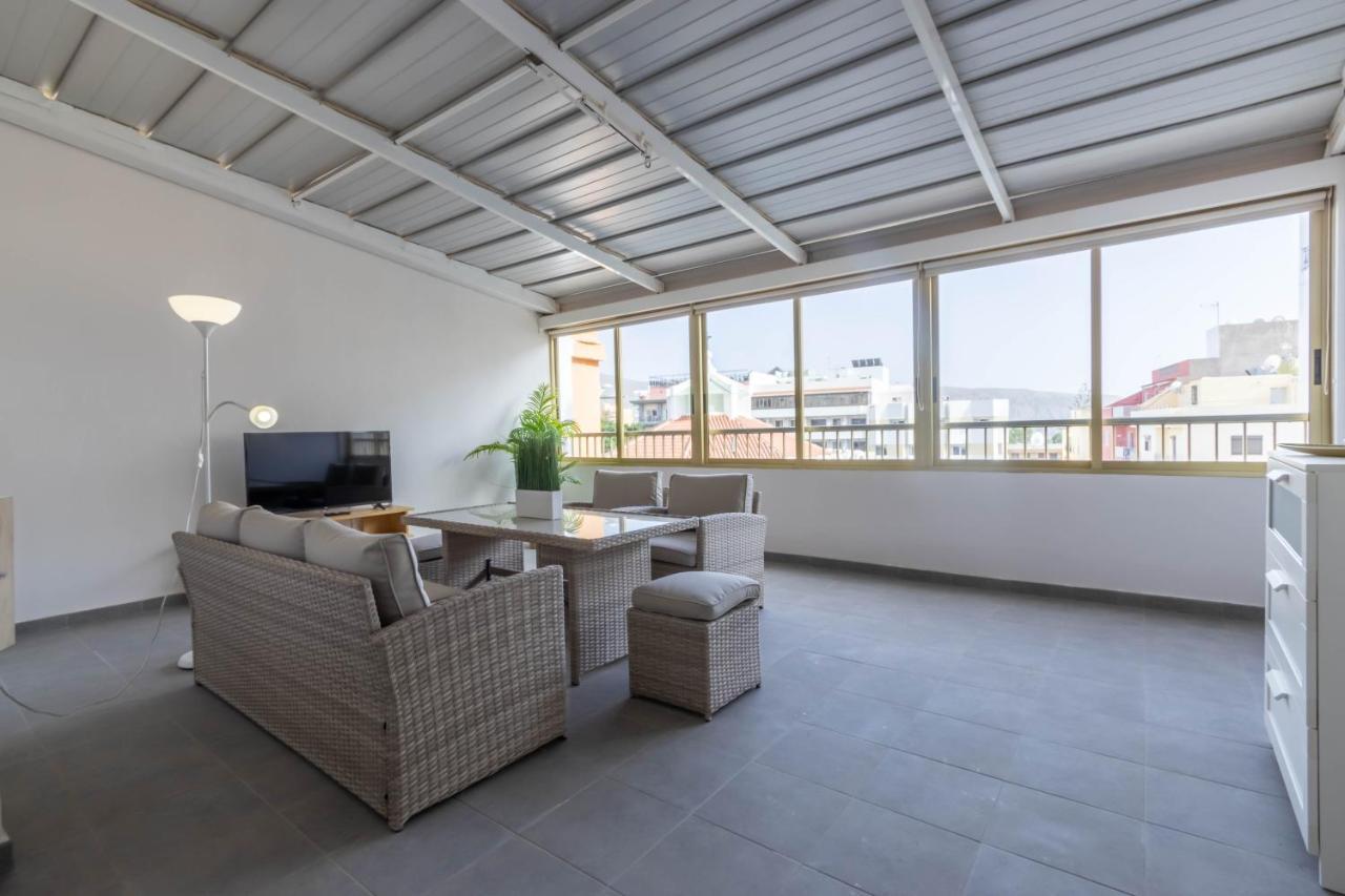 Apartamentos En El Centro De Los Cristianos Arona  Ngoại thất bức ảnh