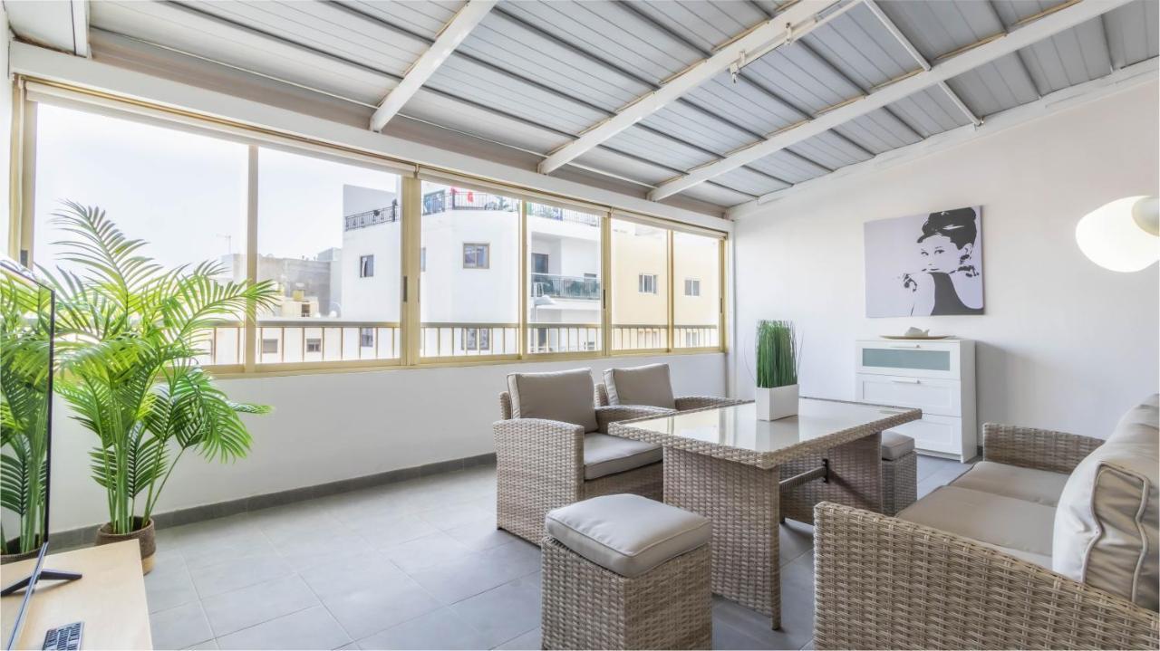 Apartamentos En El Centro De Los Cristianos Arona  Ngoại thất bức ảnh